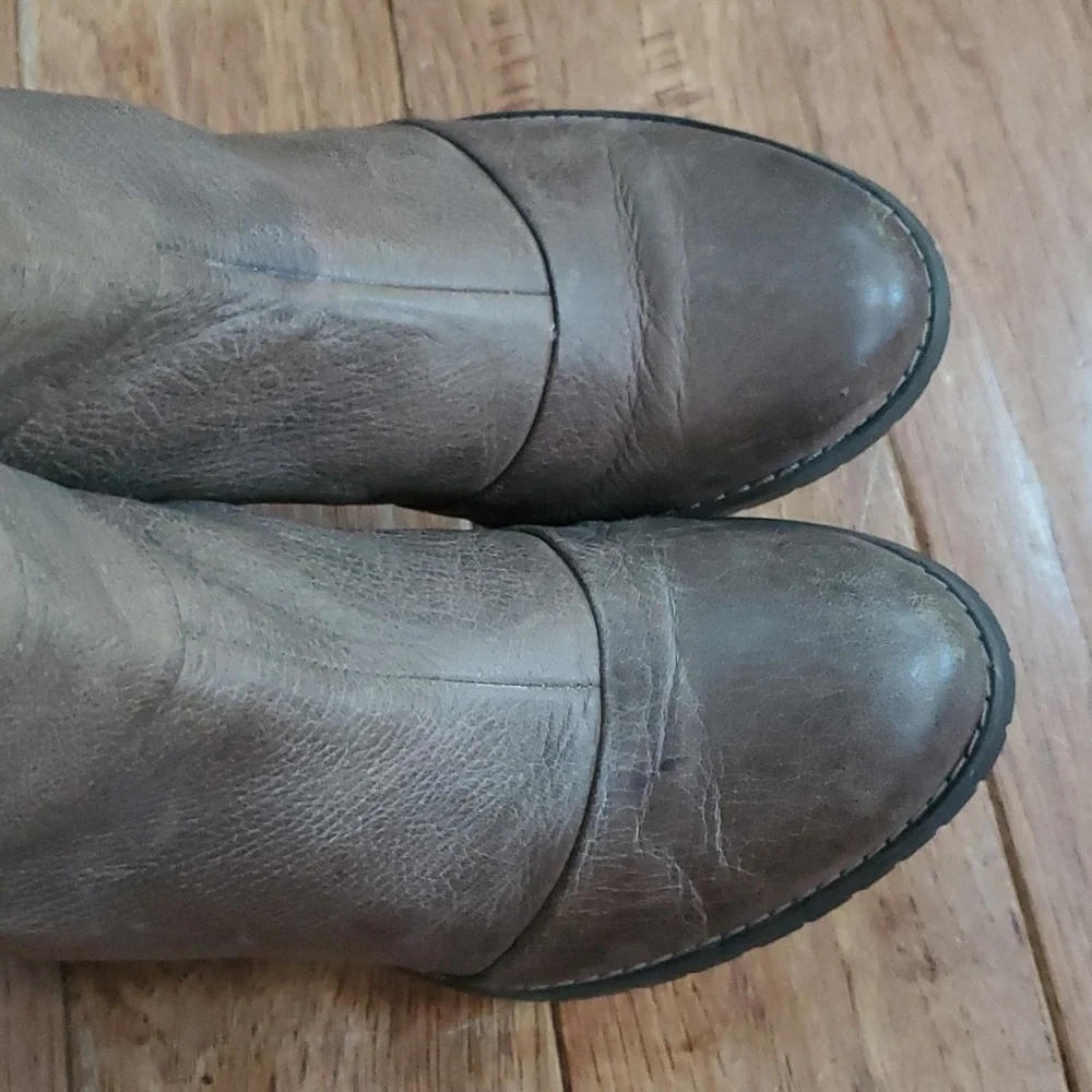 clarks mission tan booties
